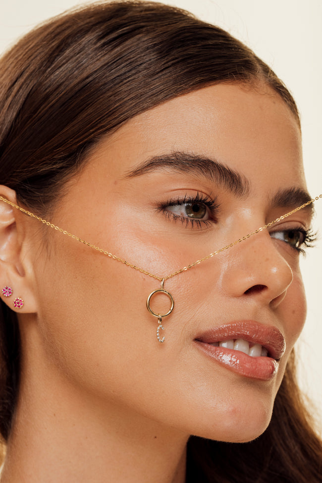 Inicial Alma en oro 18K Hover Image